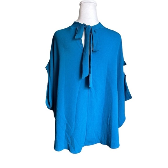 The Line of Style Blue Batwing Sleeve Collar Tie Back Size Small - Picture 3 of 17